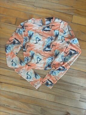 Forever 21 Marble Print Long-Sleeve Crop Top in Peach and Blue